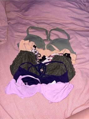 aerie Bralette Bundle in Olive, Pink, Purple & Lilac (AERIE, LA SENZA, ARDENE)